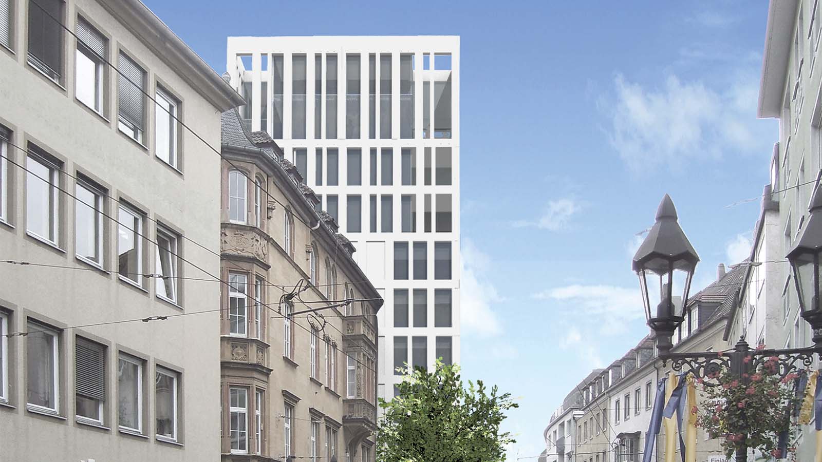 Straßenansicht mit modernem Hochhaus und Altbauten.